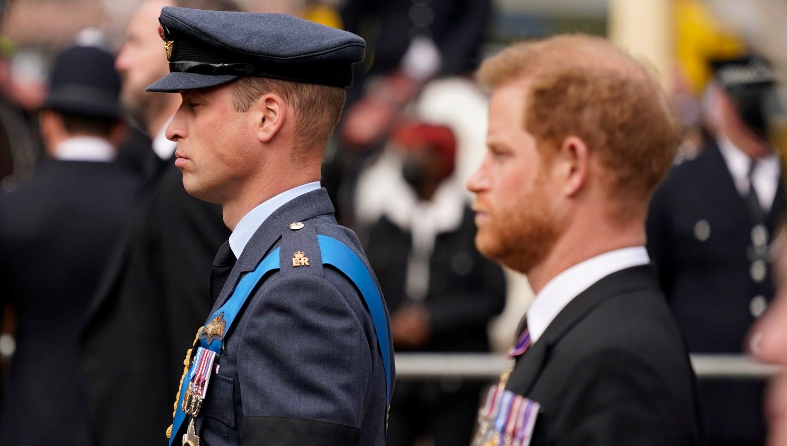 kral charlesin favorioglu degisti veliaht prense kotu haber V2RBQpAg