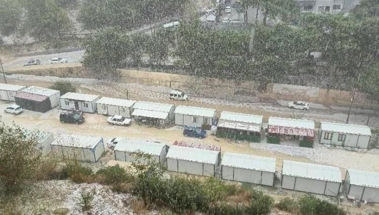 hatayda dolu yagisi Fjx8uVru.jpg