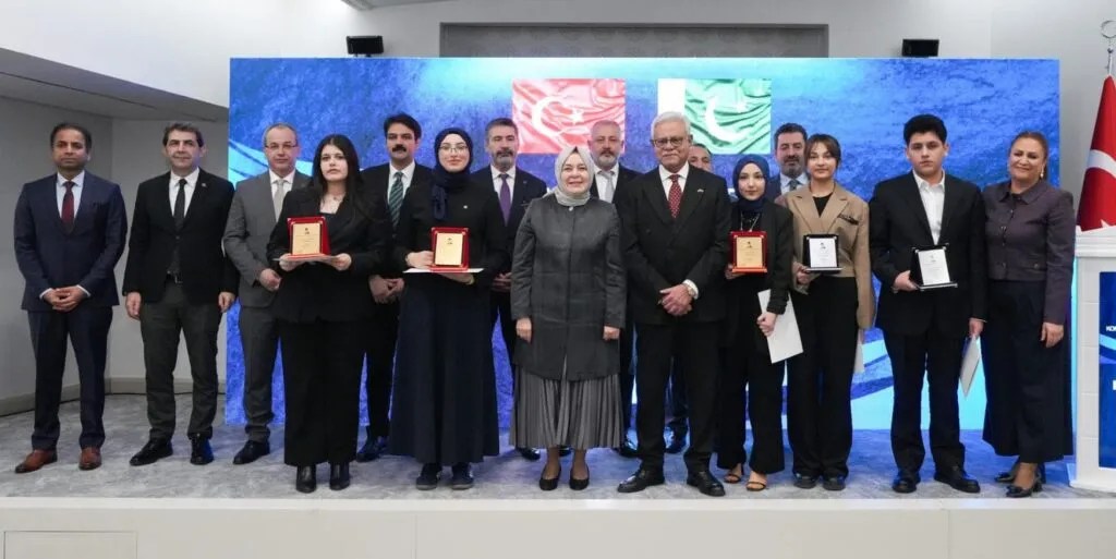 “Cinnah Genç Yazarlar Kompozisyon Yarışması”nda Ödüller, Sahiplerini Buldu – Meb’den Haber