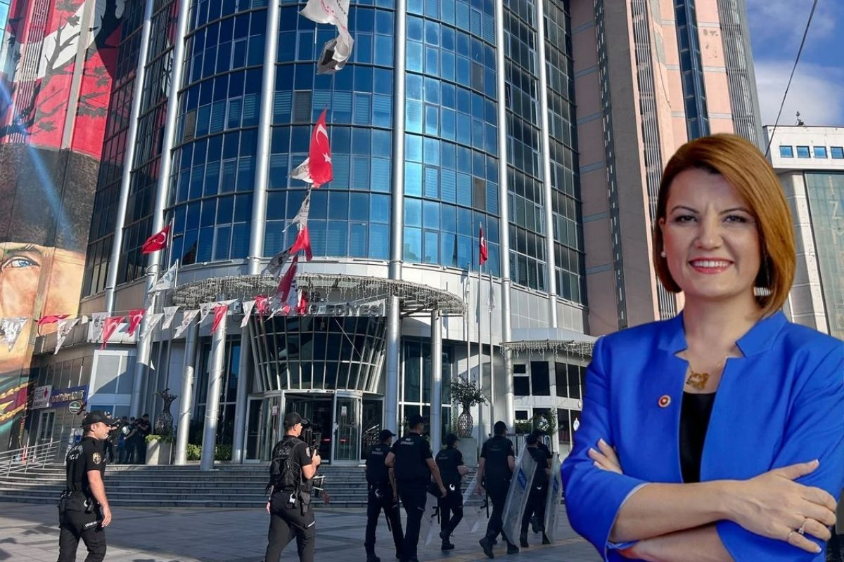 Yolsuzluk soruşturmasında İzmit Belediye Başkanı Fatma Kaplan Hürriyet dahil 20 kişi tutuklandı Haber gorseli