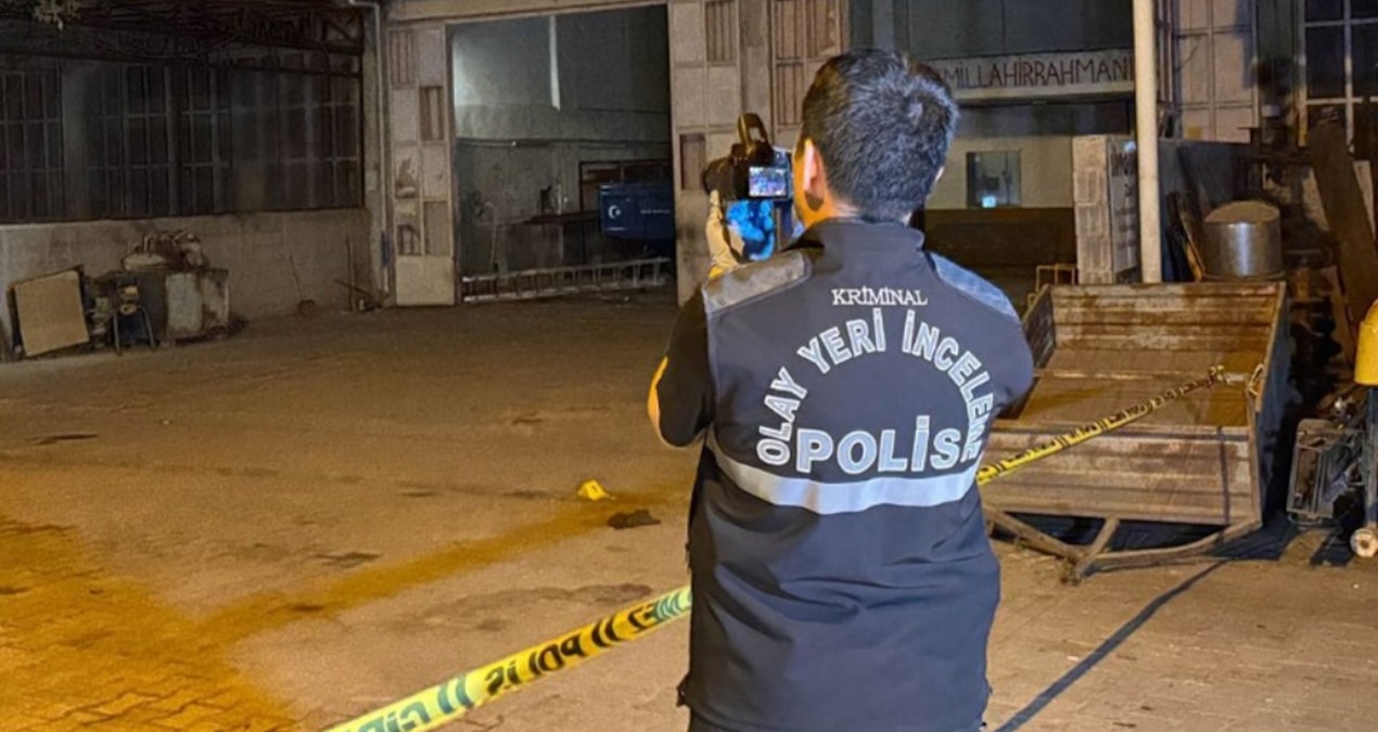 Uşak’ta Teksas’ı aratmayan hesaplaşma: 13 yaralı Usakta teksasi aratmayan hesaplasma 13 yarali QxNUxBxg